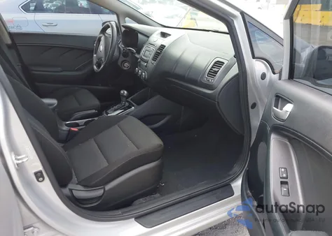 2017 Kia Forte Lx z USA, uszkodzony, nr VIN 3KPFK4A7XHE049863